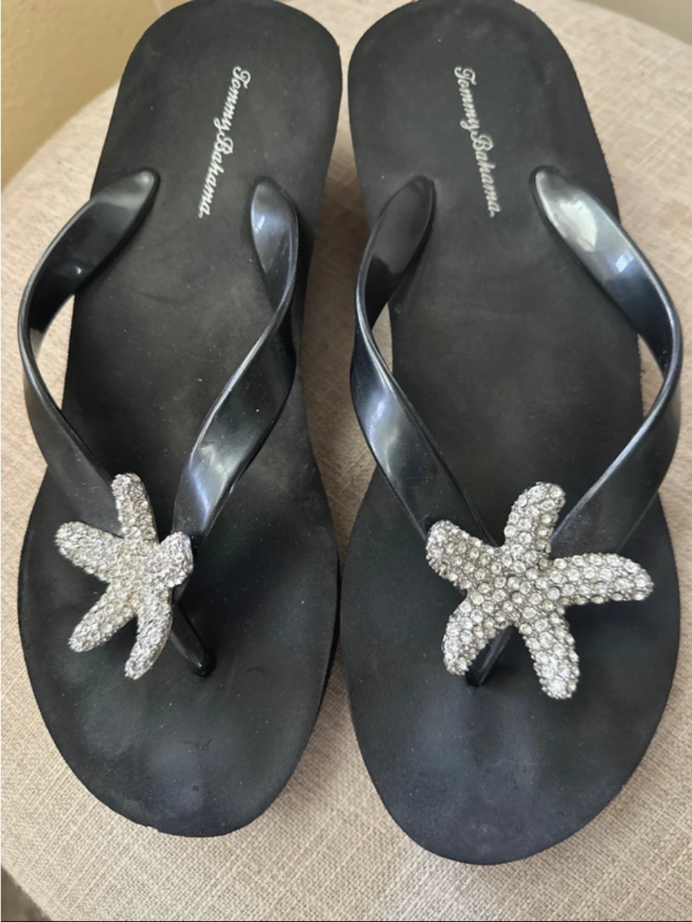 Tommy Bahama Black Flip Flops with Crystal Starfish Accents size 8?